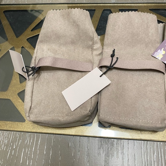 Four 2-Pocket Interior Alexis Bittar Jewelry Pouches- - Picture 3 of 7